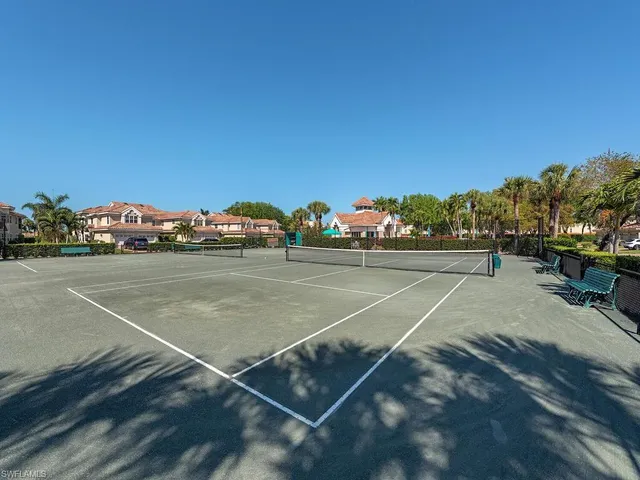 $674,900 | 3572 Windjammer Circle, Unit 1404, Naples, FL 34112