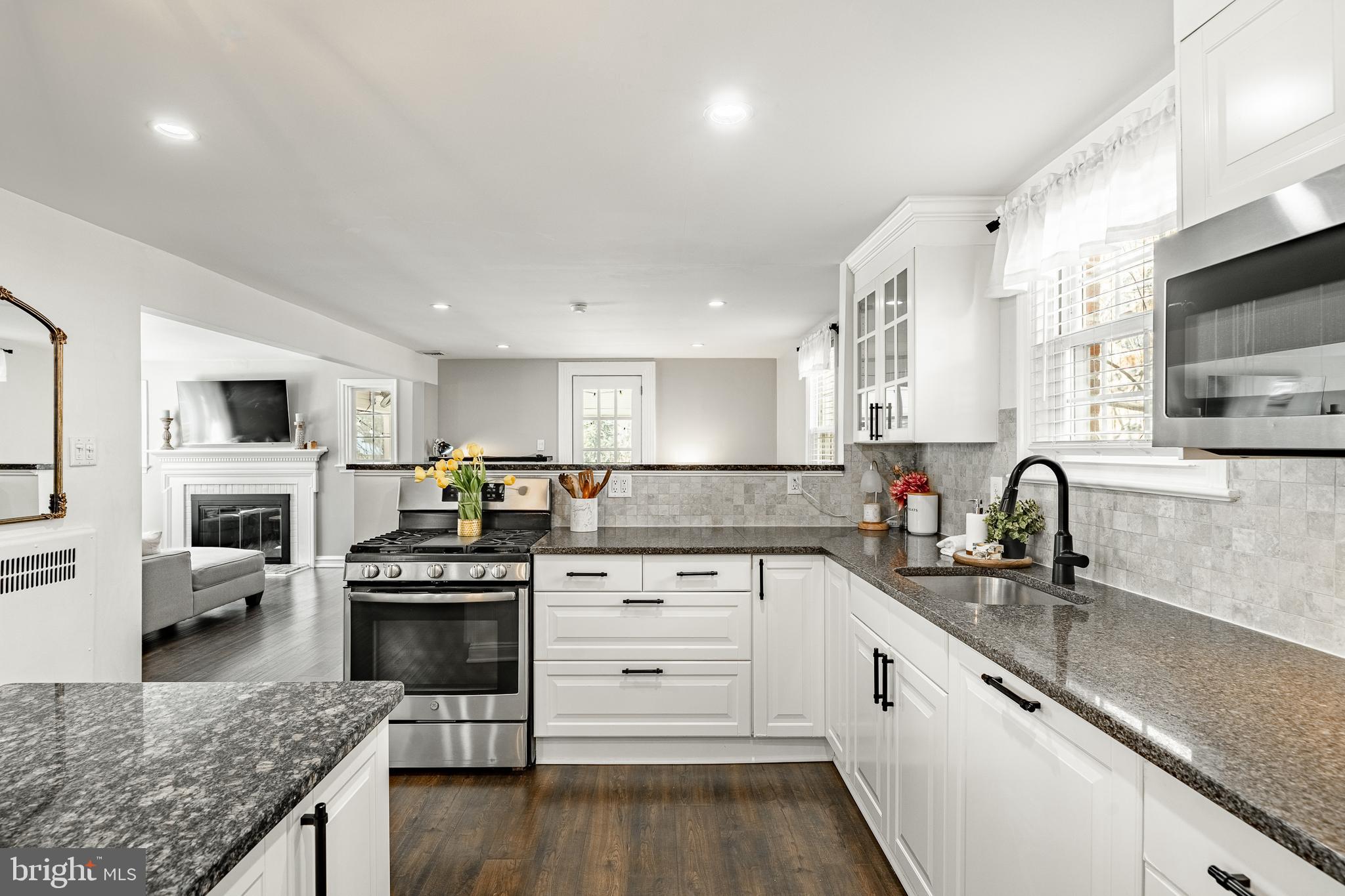 1000 Carroll Road Wynnewood, PA 19096 - Photo 10 of 44