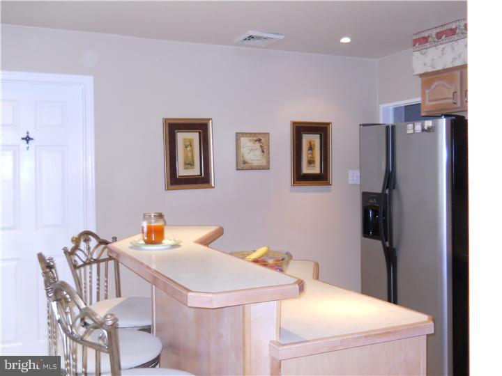 1256 Eagle Road West Chester, PA 19382 - Photo 9 of 18 Kitchen