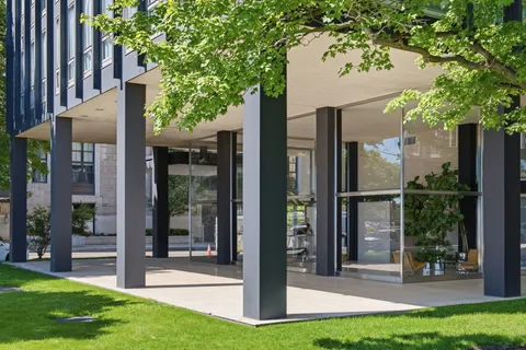 $495,000 | 860 North Lake Shore Drive, Unit 21K, Chicago, IL 60611