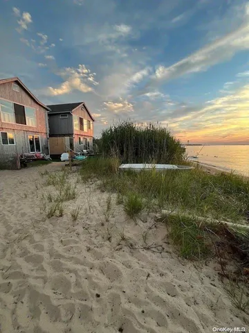 $25,000 | 49 Bayview Avenue, Ocean Beach, NY 11770