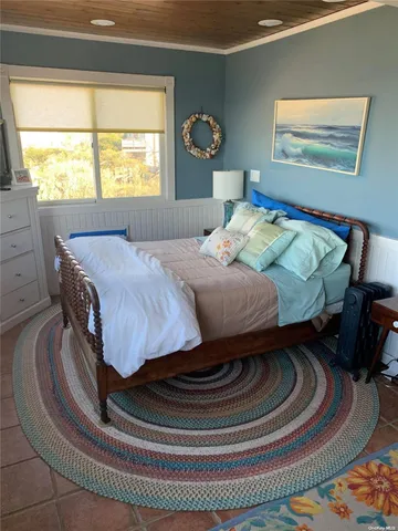 $25,000 | 49 Bayview Avenue, Ocean Beach, NY 11770