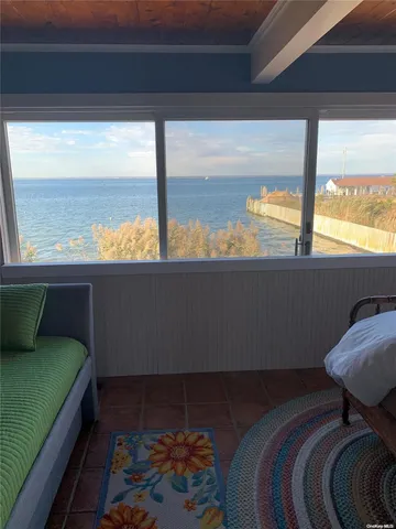 $25,000 | 49 Bayview Avenue, Ocean Beach, NY 11770