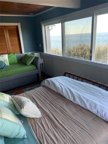 $25,000 | 49 Bayview Avenue, Ocean Beach, NY 11770