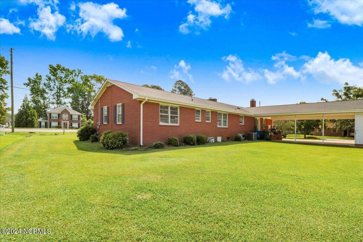 2700 Carey Road Kinston, NC 28504 - Photo 4 of 47 04-2700 Carey Rd-4