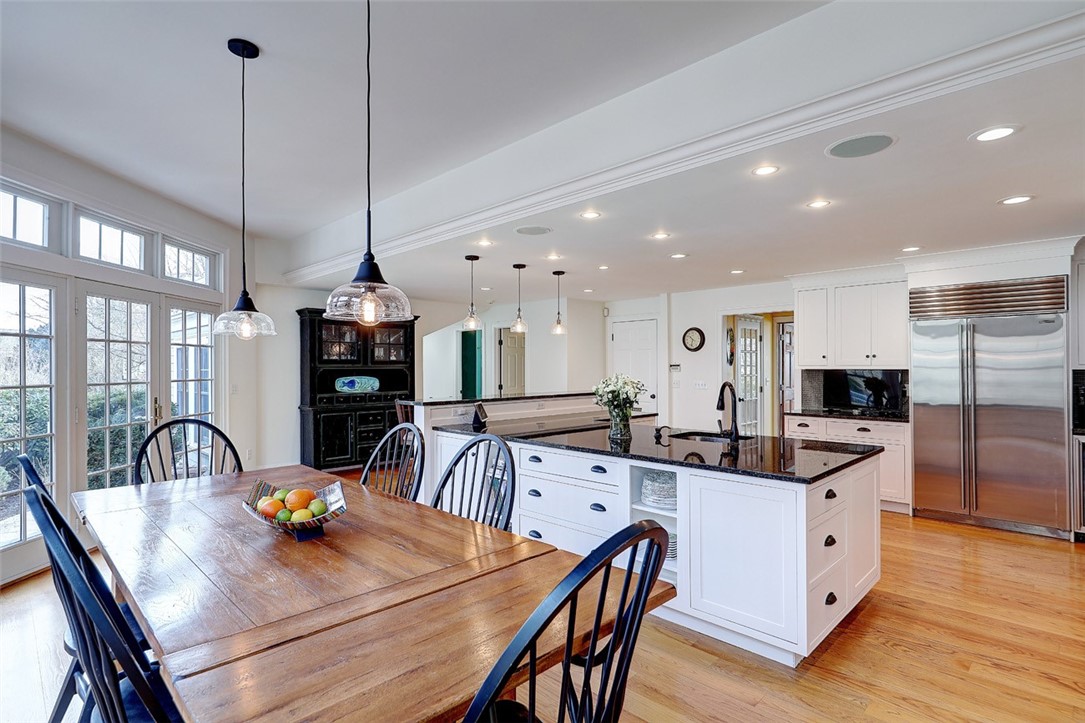 4 Rumstick Circle Barrington, RI 02806 - Photo 13 of 45