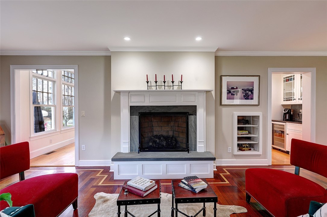4 Rumstick Circle Barrington, RI 02806 - Photo 19 of 45 Family Room off kitchen
