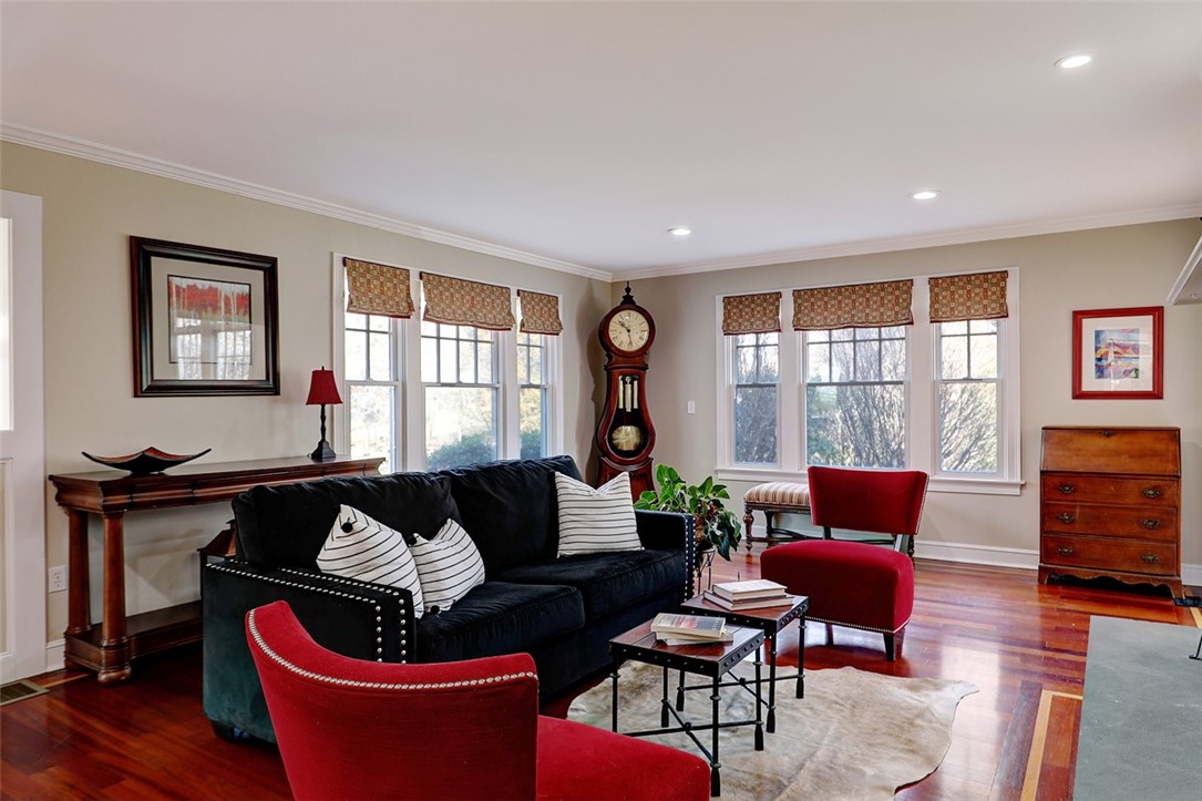 4 Rumstick Circle Barrington, RI 02806 - Photo 20 of 45