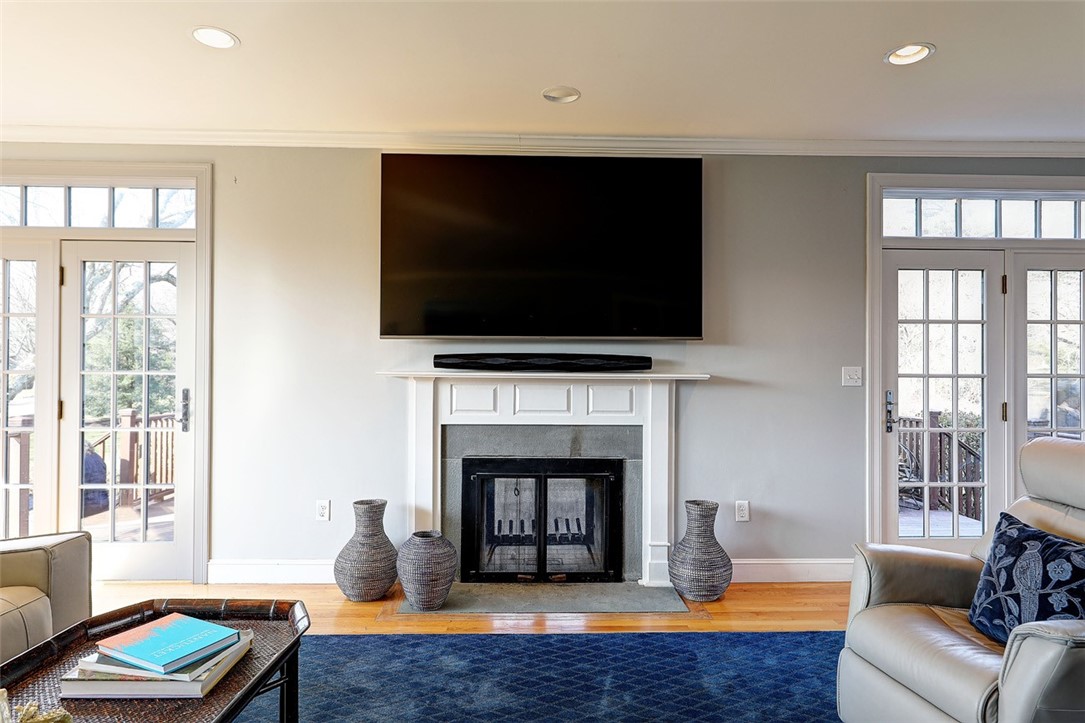 4 Rumstick Circle Barrington, RI 02806 - Photo 22 of 45