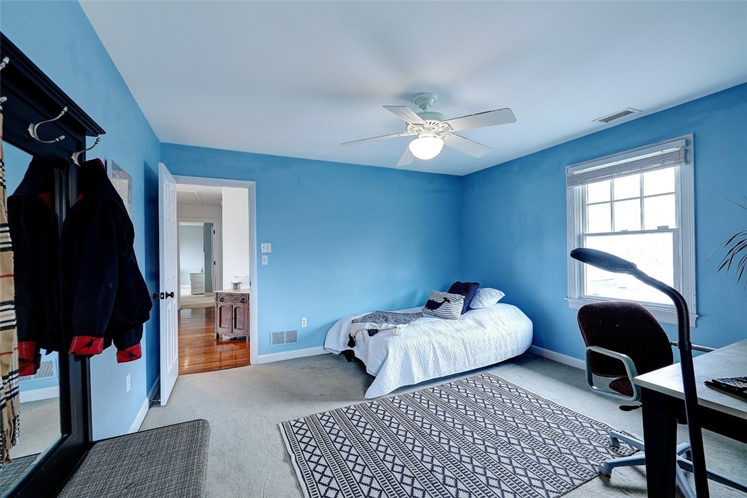 4 Rumstick Circle Barrington, RI 02806 - Photo 35 of 45