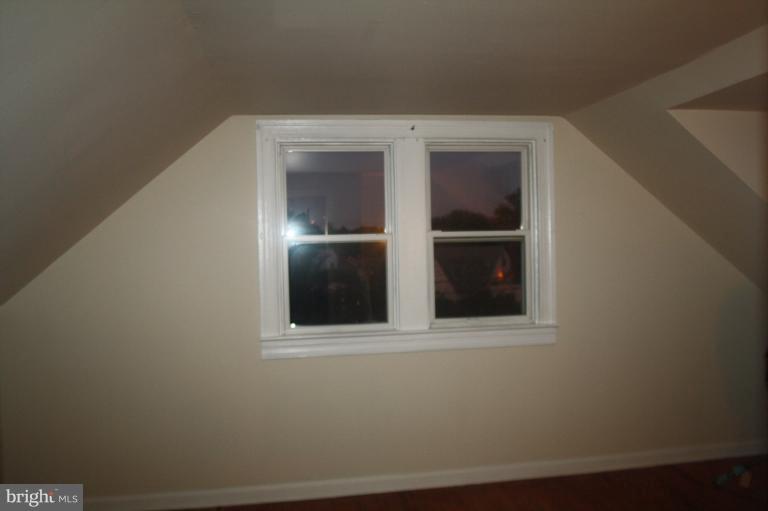 8900 Glenville Road Silver Spring, MD 20901 - Photo 24 of 30 Bedroom