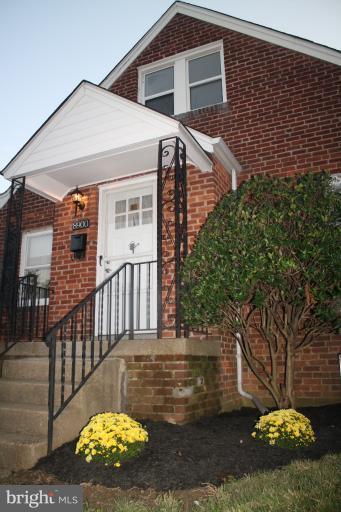8900 Glenville Road Silver Spring, MD 20901 - Photo 25 of 30 Exterior (Front)