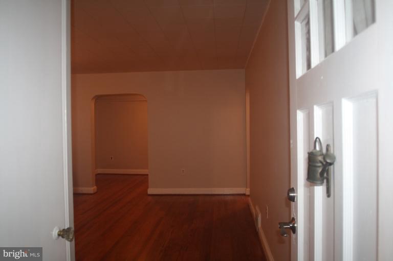 8900 Glenville Road Silver Spring, MD 20901 - Photo 8 of 30 Interior (General)