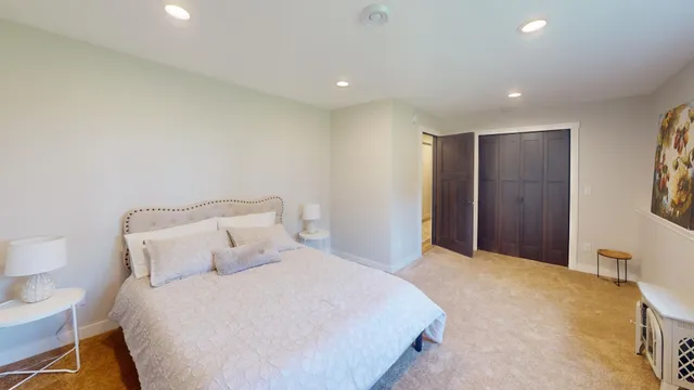 $699,700 | 16580 Pleasant Valley Road, Shafer, MN 55074