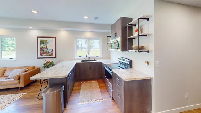 $699,700 | 16580 Pleasant Valley Road, Shafer, MN 55074