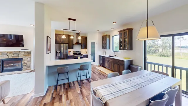 $699,700 | 16580 Pleasant Valley Road, Shafer, MN 55074