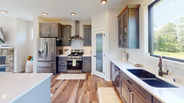 $699,700 | 16580 Pleasant Valley Road, Shafer, MN 55074