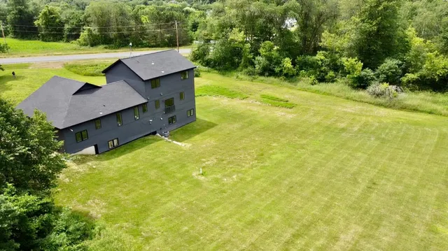 $699,700 | 16580 Pleasant Valley Road, Shafer, MN 55074