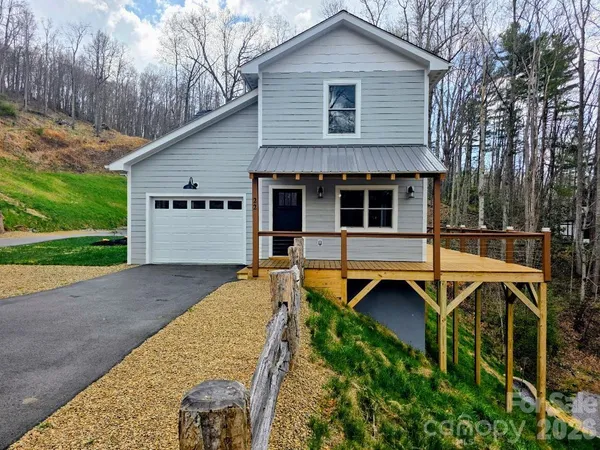 $629,000 | 22 Salt, Burnsville, NC 28714