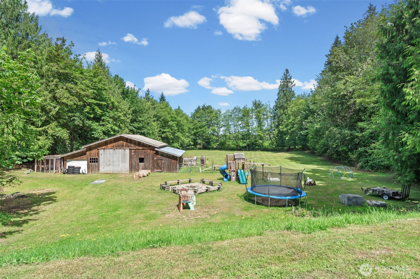 19515 Ap Tubbs Road East Carbonado, WA 98323 - Photo 28 of 32
