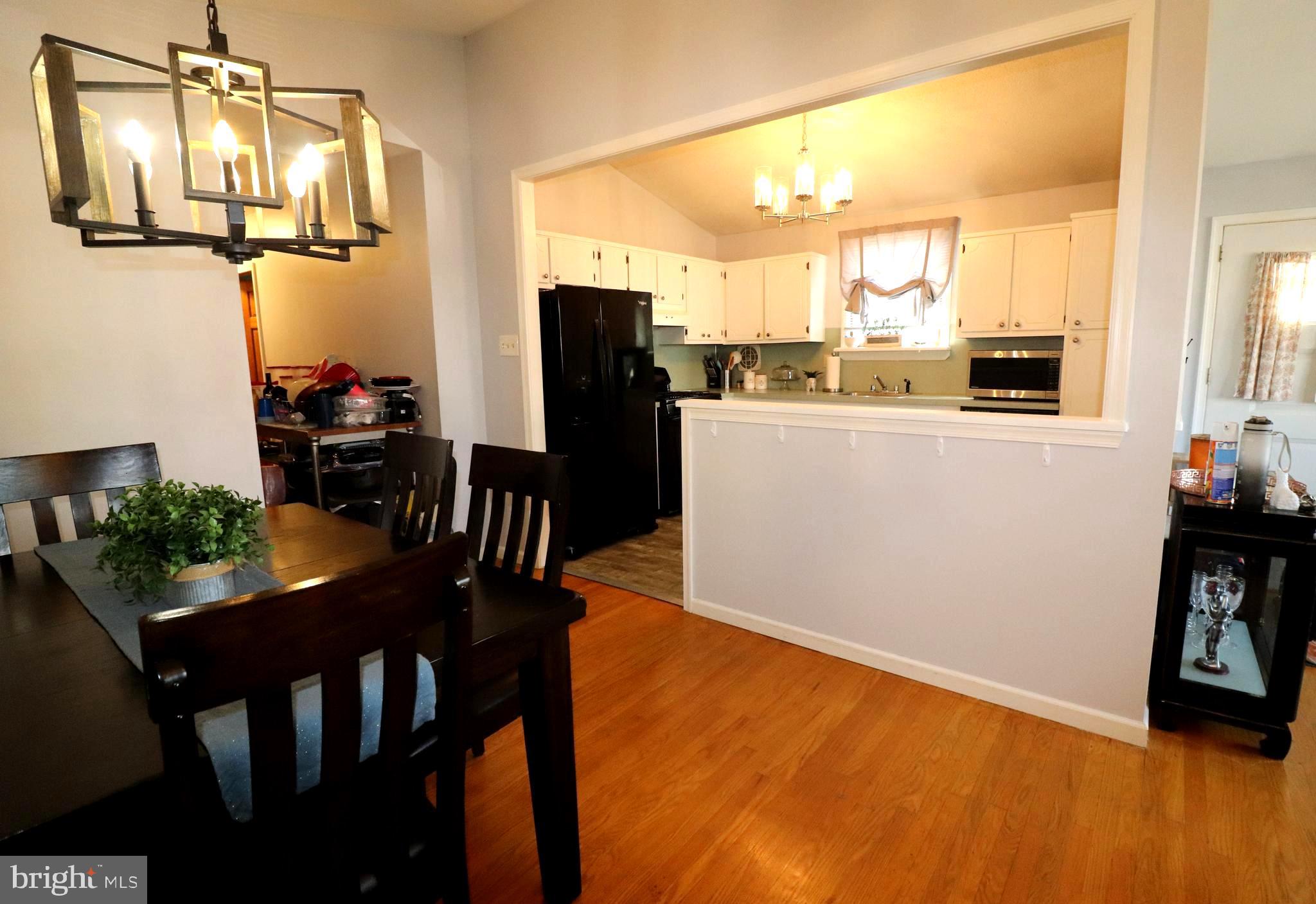 3672 Chesterfield Road Philadelphia, PA 19114 - Photo 10 of 53 Gallery Image 10