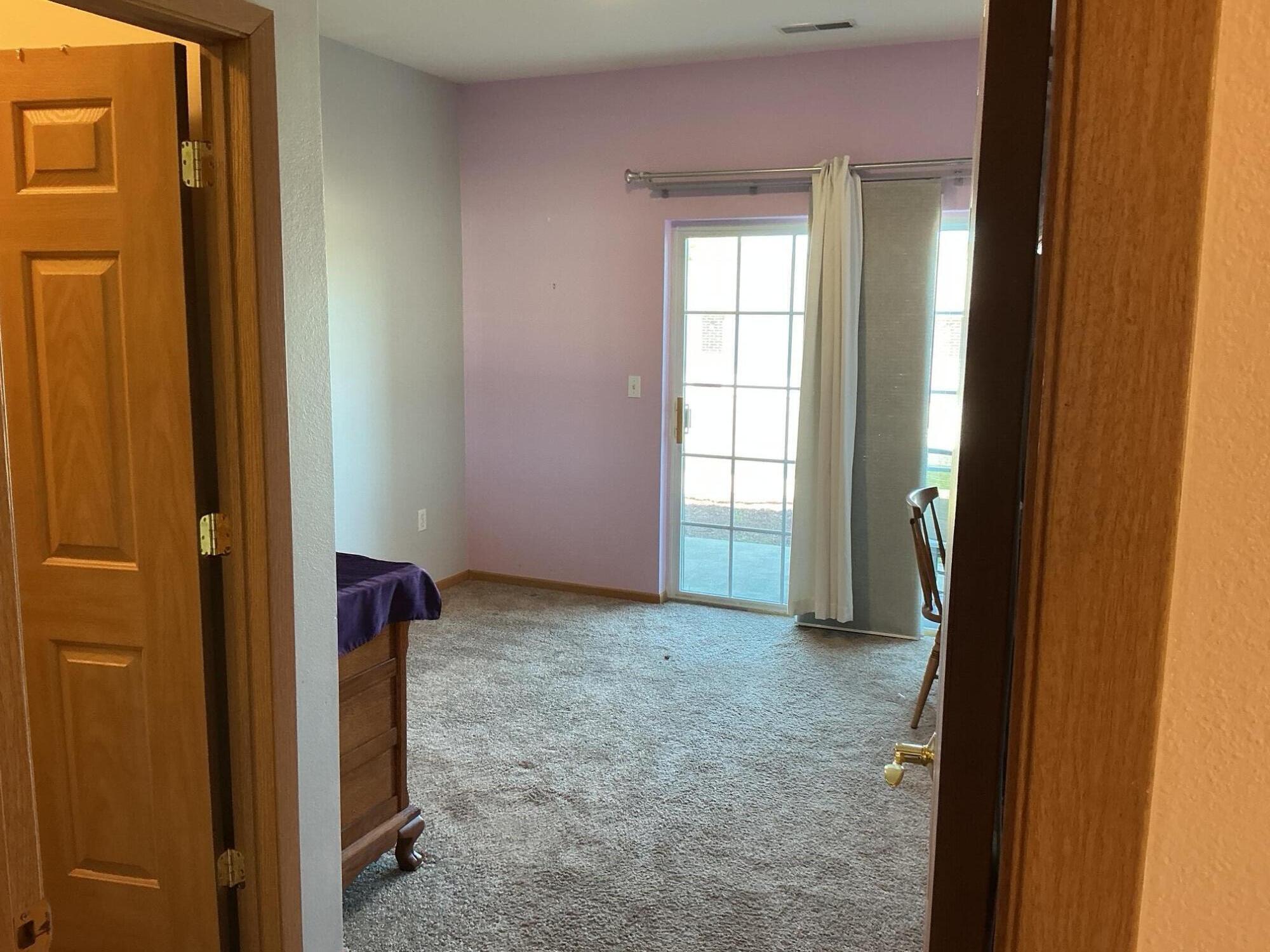 6846 102nd Street, Unit B Pleasant Prairie, WI 53158 - Photo 5 of 10 IMG_0024 (1)