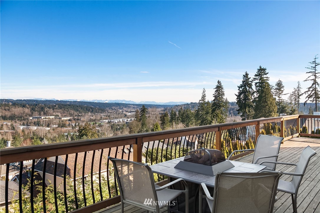 19632 109th Place Northeast Bothell, WA 98011 - Photo 1 of 18 Gallery Image 1