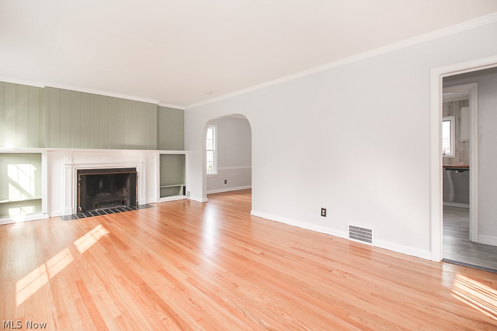 3521 St Albans Road Cleveland, OH 44121 - Photo 2 of 29 Gallery Image 2