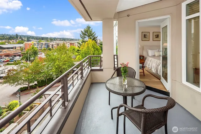 $1,200,000 | 225 4th Avenue, Unit A401, Kirkland, WA 98033