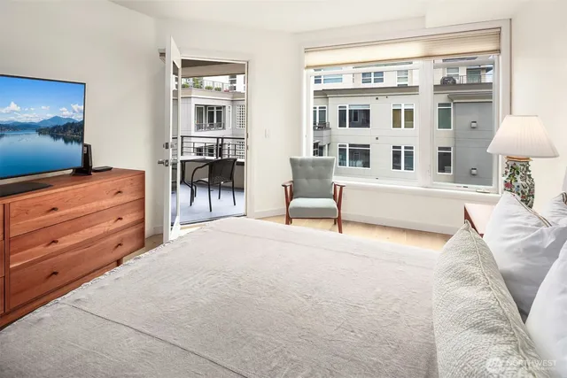 $1,200,000 | 225 4th Avenue, Unit A401, Kirkland, WA 98033