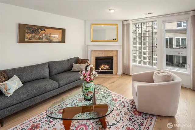 $1,200,000 | 225 4th Avenue, Unit A401, Kirkland, WA 98033