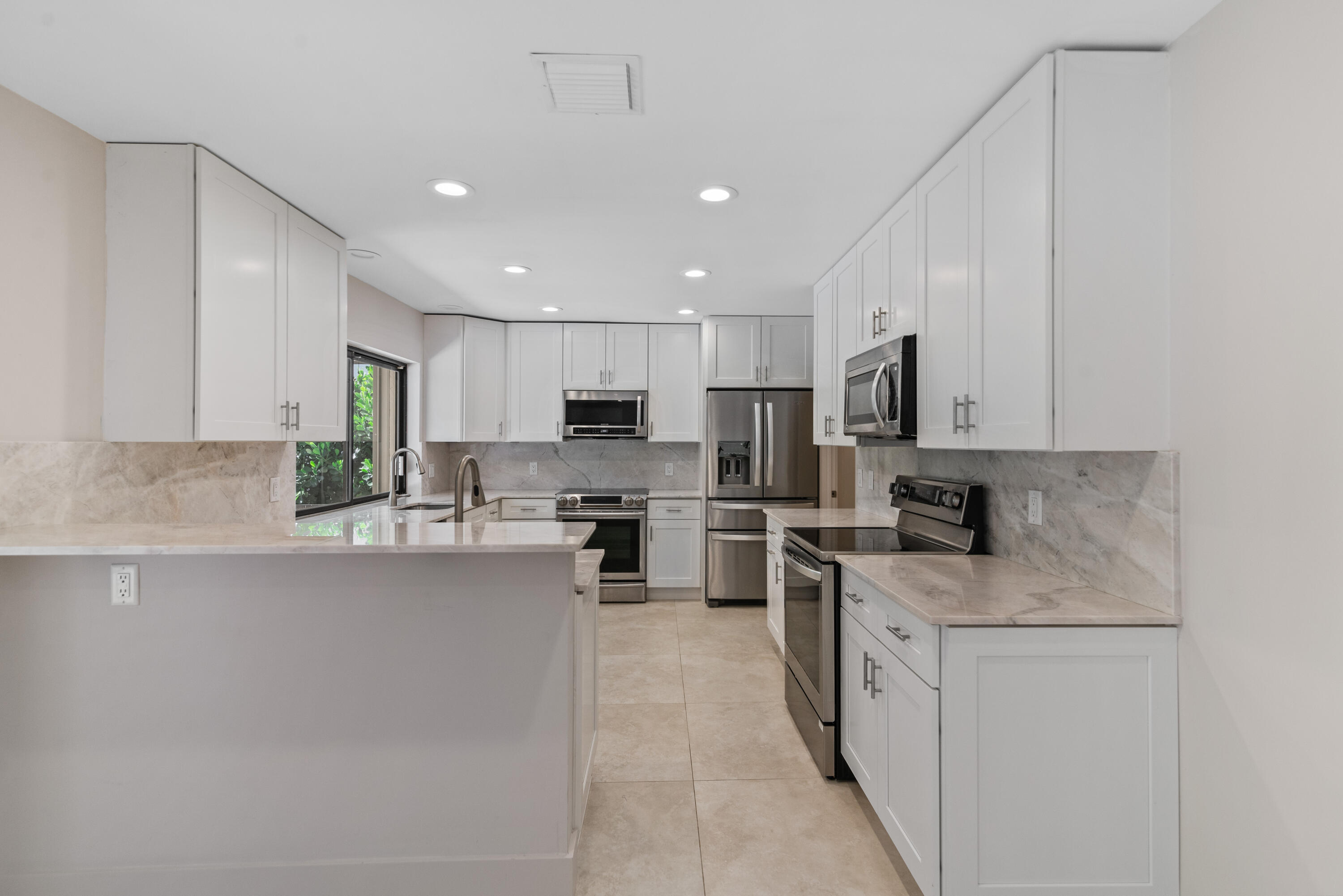 7296 San Sebastian Drive Boca Raton, FL 33433 - Photo 31 of 47 7296SanSebastian-11