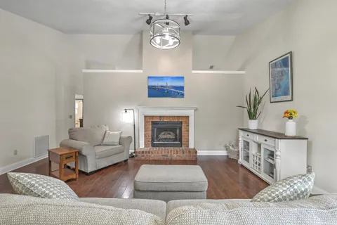 $329,975 | 206 Jasmine Drive, Summerville, SC 29483