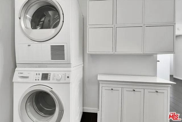 $4,595 | 7949 Selma Avenue, Unit 21, Los Angeles, CA 90046