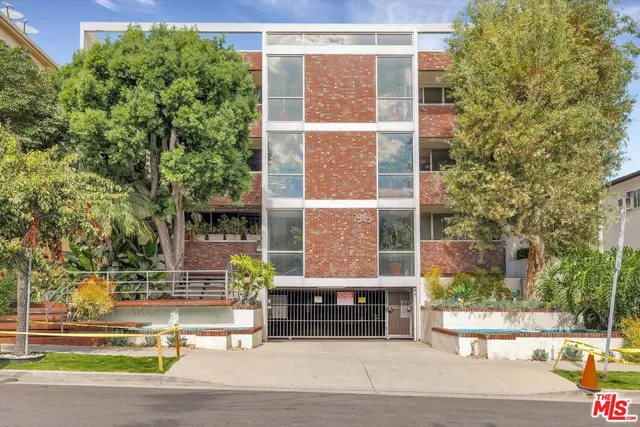 $4,595 | 7949 Selma Avenue, Unit 21, Los Angeles, CA 90046