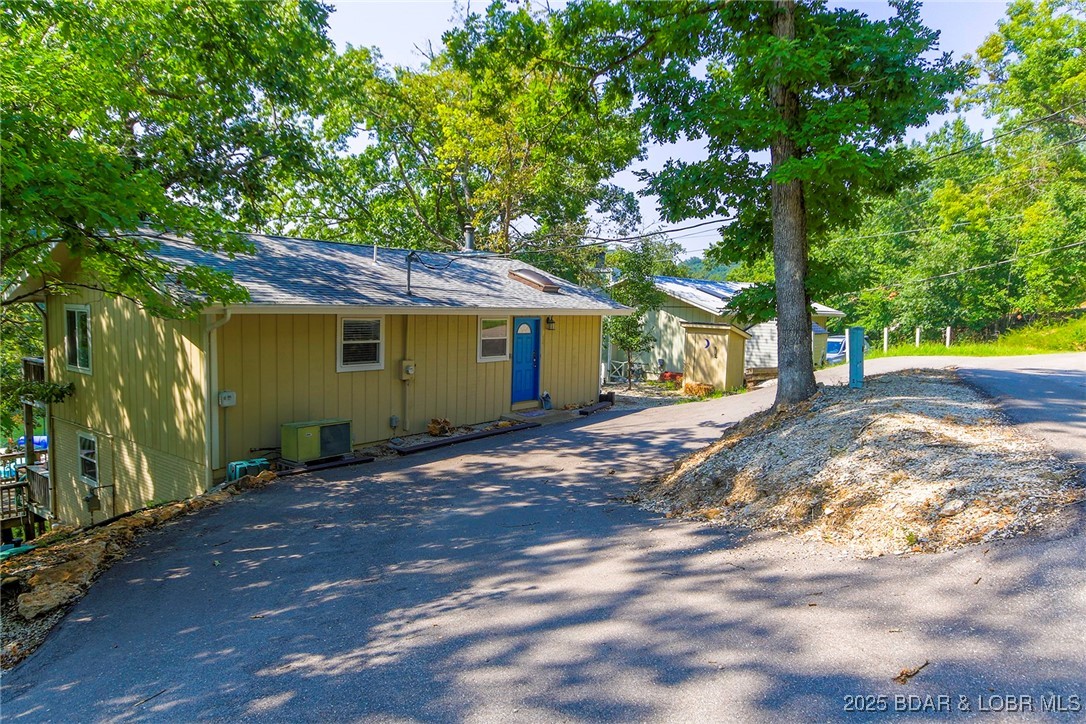 258 Northview Road Sunrise Beach, MO 65079 - Photo 7 of 29