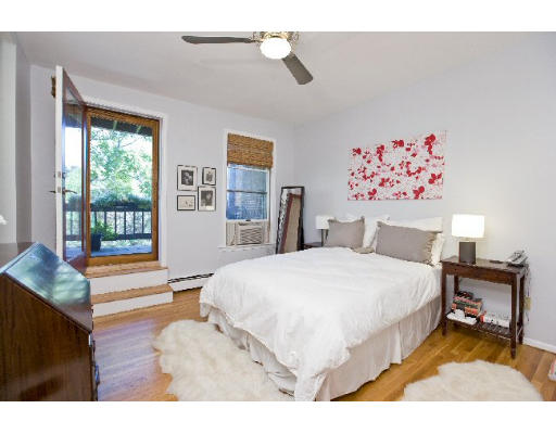 9 Holyoke Street, Unit 3 Boston, MA 02116 - Photo 4 of 6