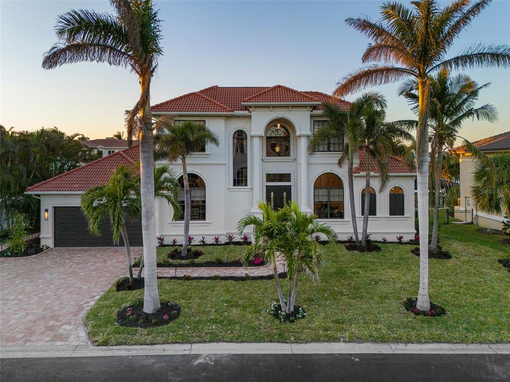 531 Ranger Lane Longboat Key, FL 34228 - Photo 3 of 88 Gallery Image 3