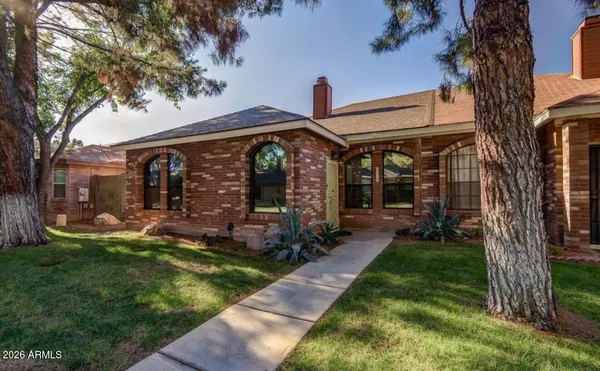 $465,000 | 830 East Bruce Avenue, Gilbert, AZ 85234