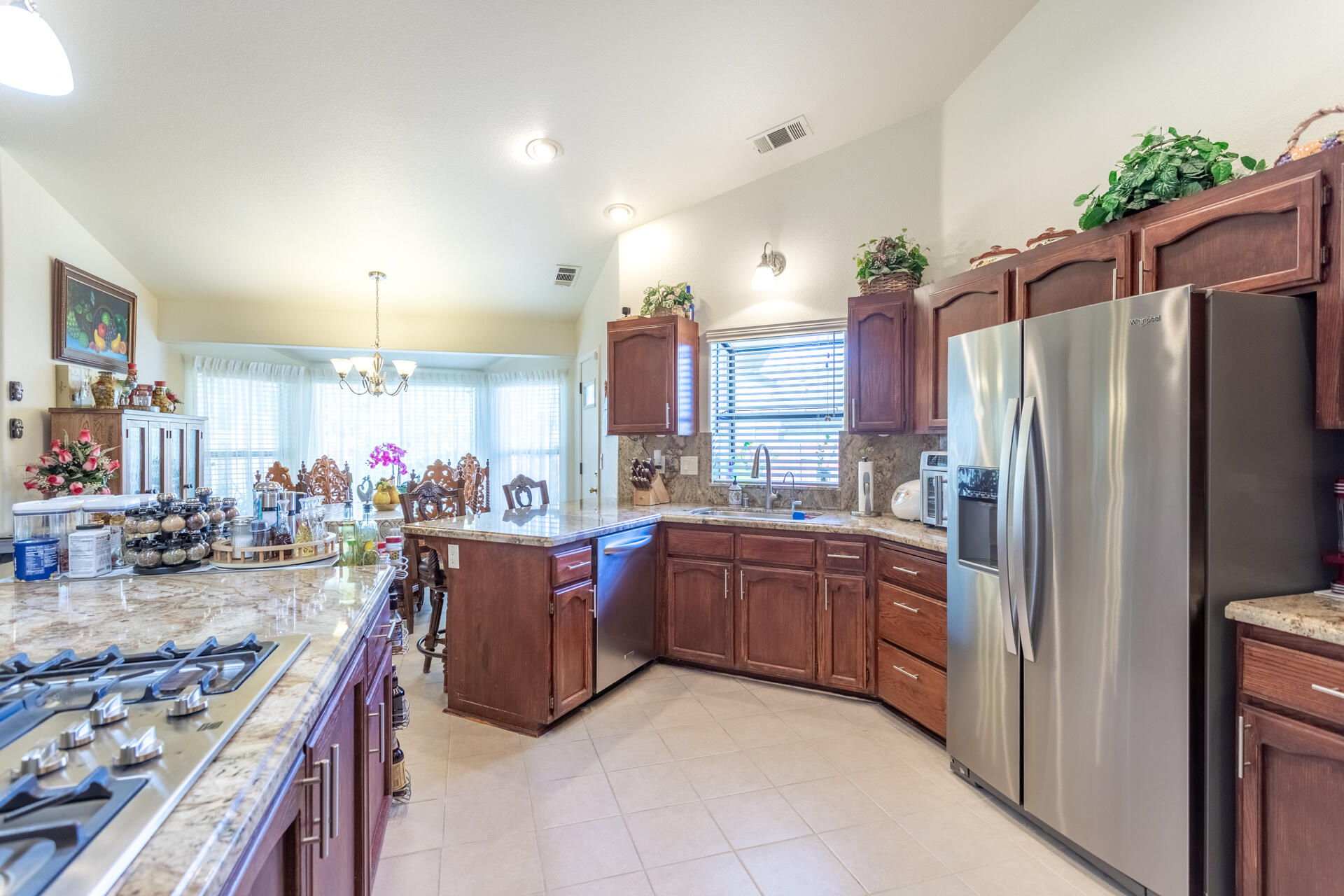 4368 Wild Flower Way Redding, CA 96001 - Photo 11 of 45 Kitchen 2