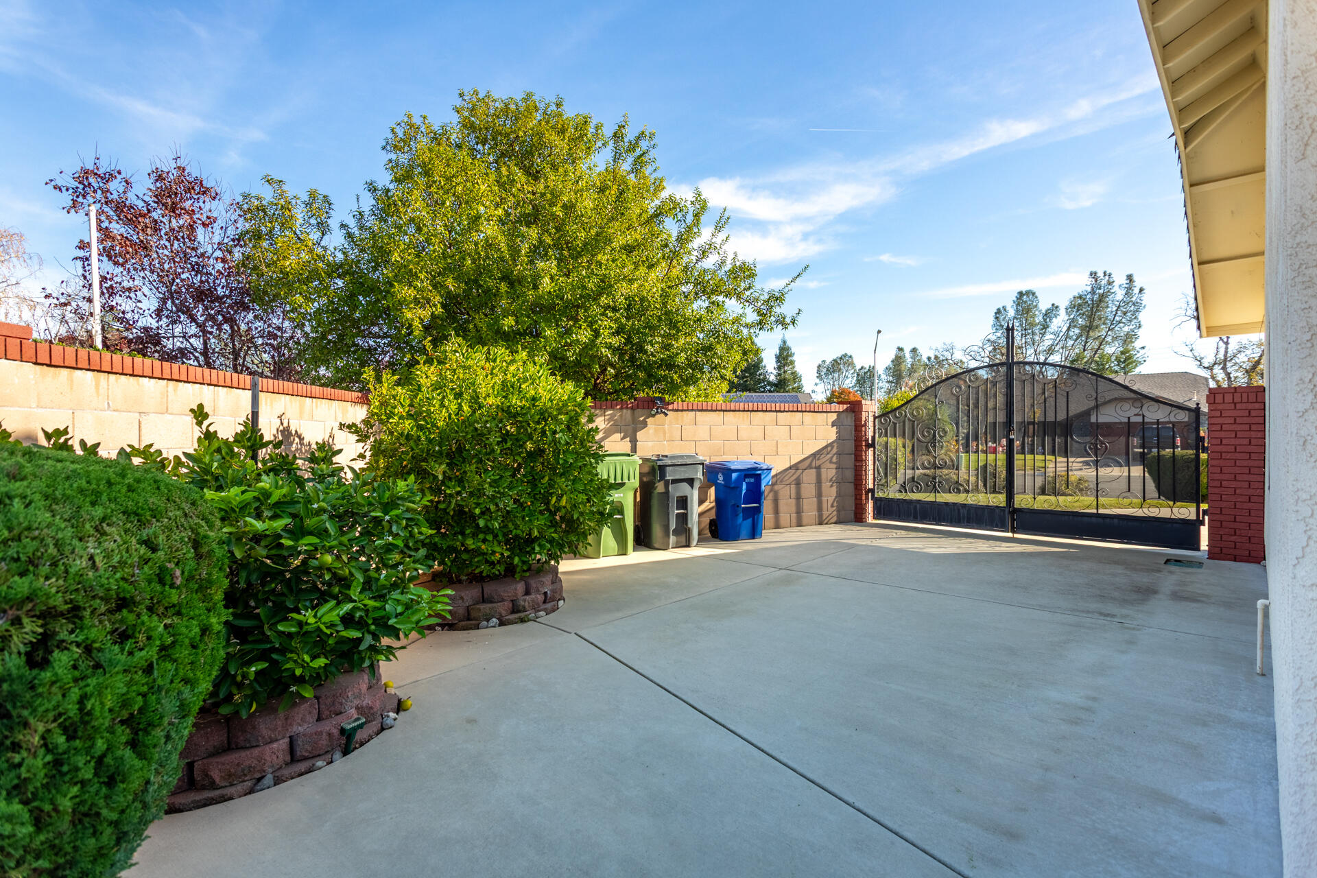 4368 Wild Flower Way Redding, CA 96001 - Photo 28 of 45 RV parking behind custom gate