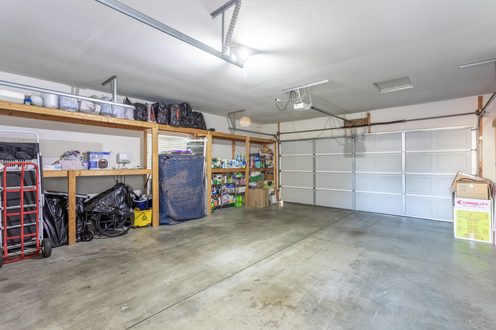 4368 Wild Flower Way Redding, CA 96001 - Photo 5 of 45 Garage 1