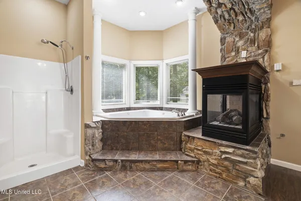 $550,000 | 1209 Flint Lock Cove, Hernando, MS 38632