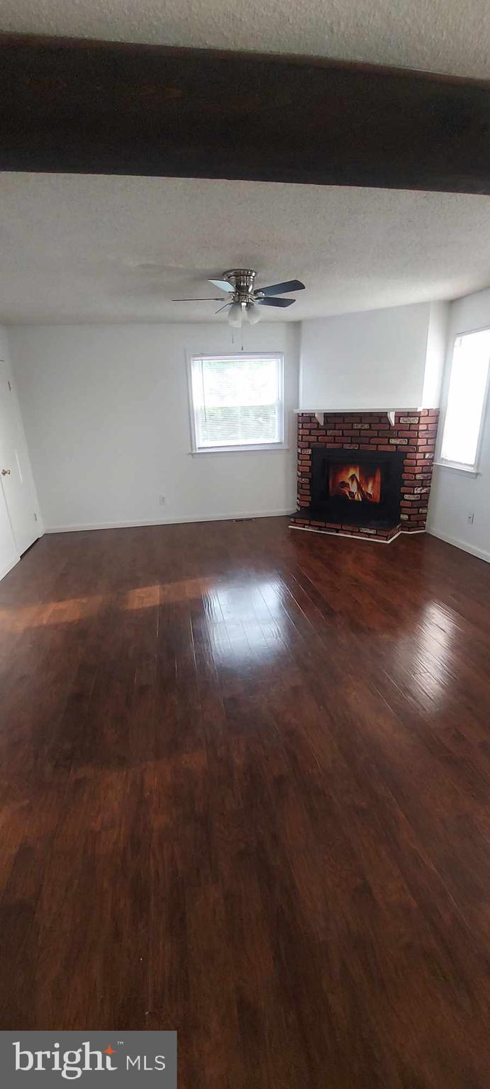 9 Cottage Gate Road, Unit B Sicklerville, NJ 08081 - Photo 3 of 12