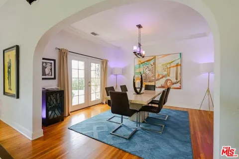 $6,300 | 1203 South Rimpau Boulevard, Los Angeles, CA 90019