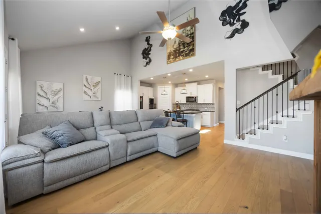 $475,000 | 17728 Lake Cove Court, Montgomery, TX 77316