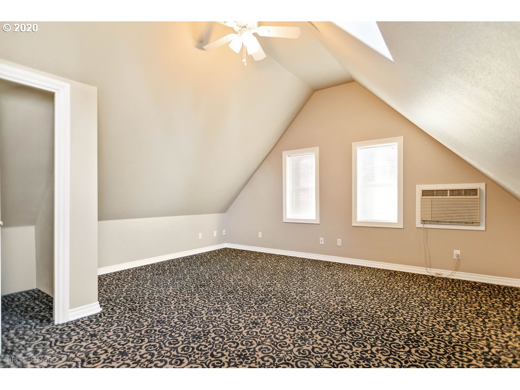 31010 Northeast 69th Street Camas, WA 98607 - Photo 24 of 32