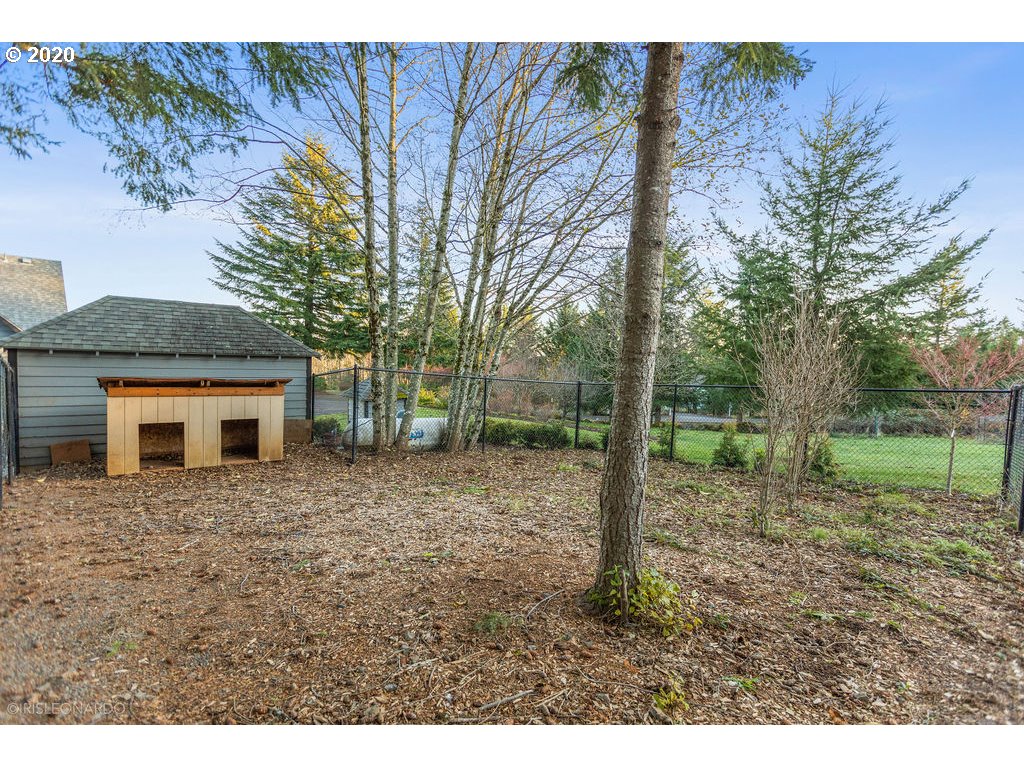 31010 Northeast 69th Street Camas, WA 98607 - Photo 30 of 32