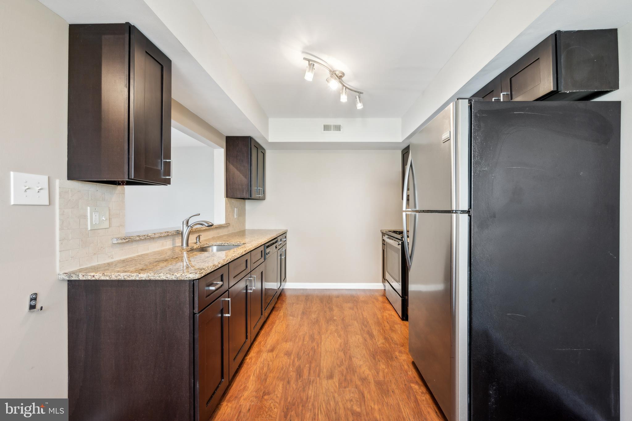 2109 Sandra Road Voorhees, NJ 08043 - Photo 4 of 24