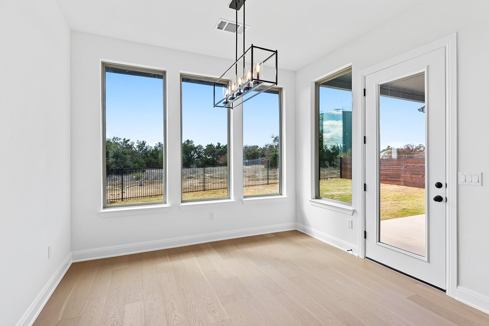 17725 Absinthe Drive Austin, TX 78738 - Photo 12 of 29